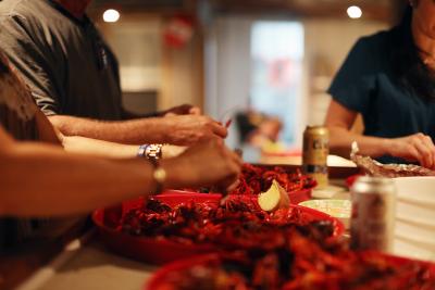 Enjoy Kaplan’s range of dining experiences from world famous Cajun dishes.
